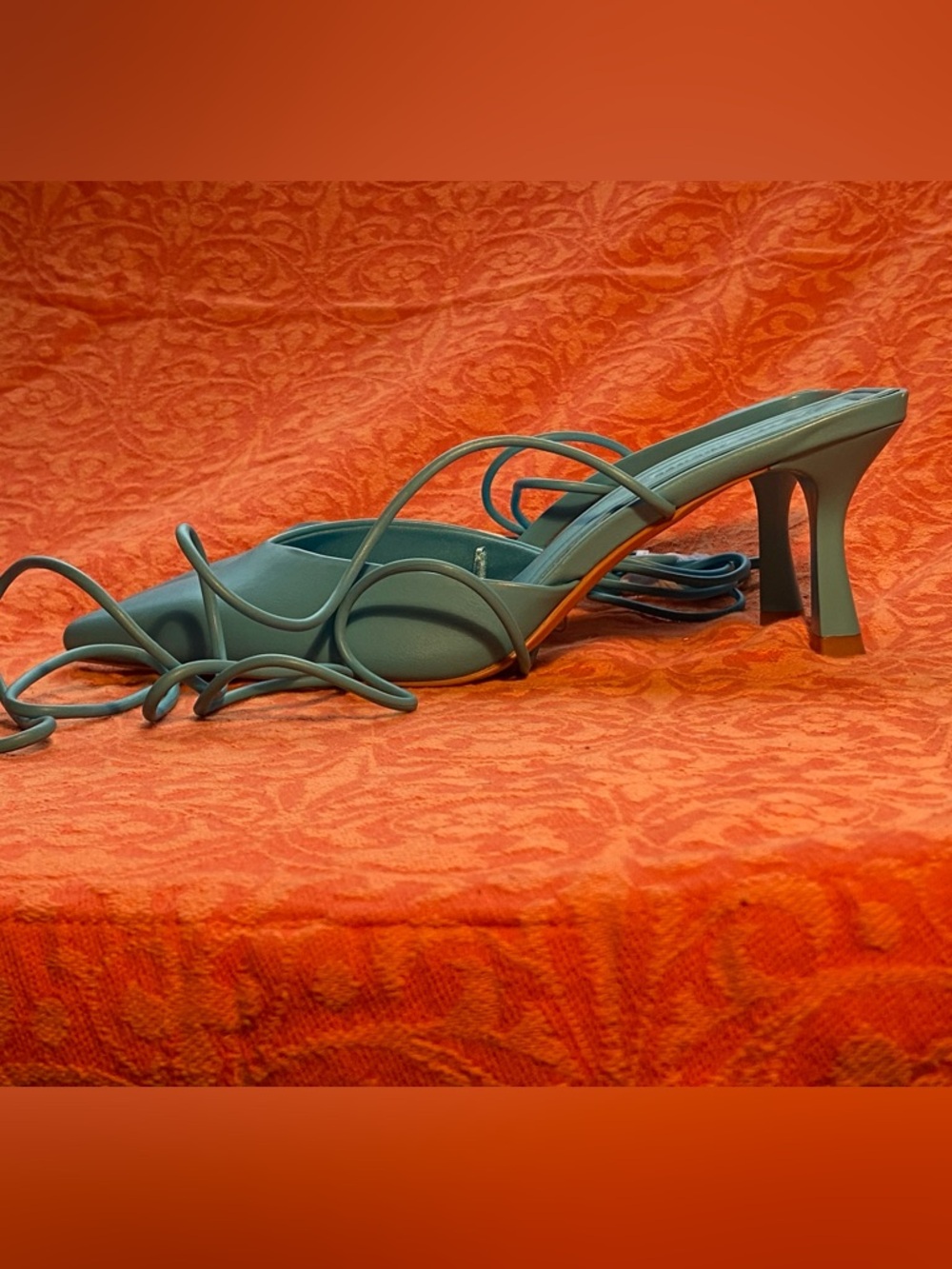 NWOT Stradivarius turquoise leather ankle wrap mules,kitten heels,pointy toe,7 - Picture 5 of 12